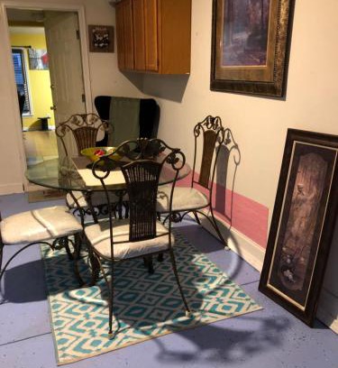 Lawrenceville Apartment | Cozy Fleure place