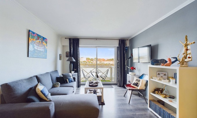 Saint-Gilles-Croix-de-Vie Apartment | Cozy apartment for 4, in the center of St-Gilles