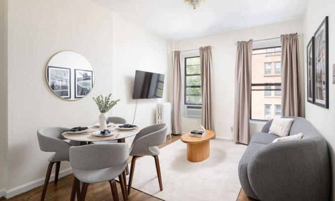 Park Slope Apartment | Cozy & fully furnished One-Bedroom | Park Slope