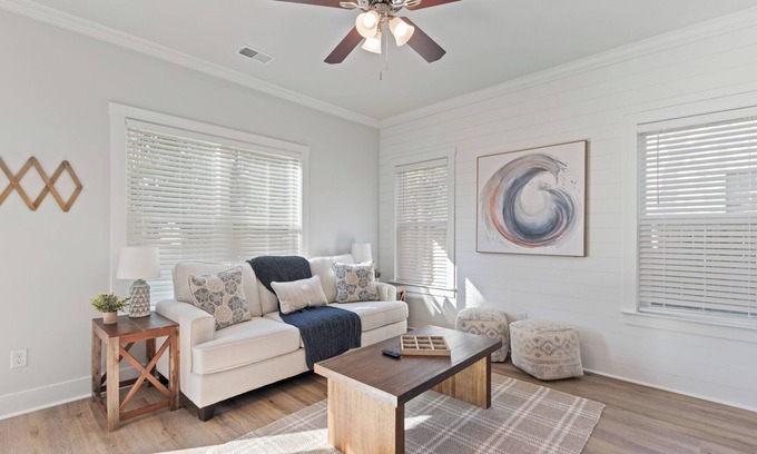 Goose Creek House | Cozy Getaway: Spacious Haven for Families & Groups Near Attractions