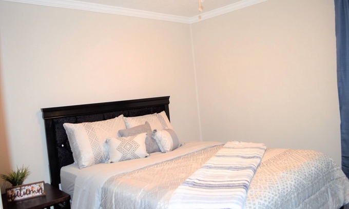 Hattiesburg House | Cozy Getaway
