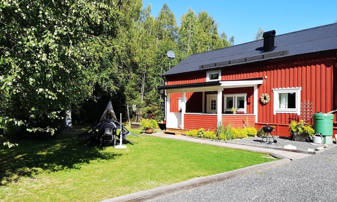 Syssleback House | Cozy holiday home for winter or summer holidays in central Sweden