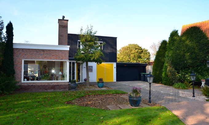 Bergen House | Cozy holiday home with breakfast service: fresh bread every morning!
