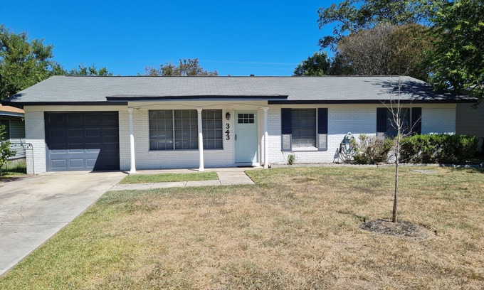 General Krueger House | Cozy home close to downtown with great amenities