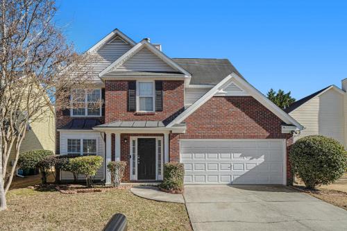 Clarkdale House | Cozy home in Austell