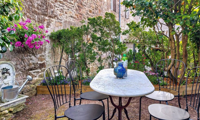 Plouguerneau House | Cozy home in Plouguerneau with WiFi