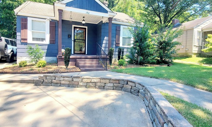 Joffre House | Cozy home in quiet neighborhood