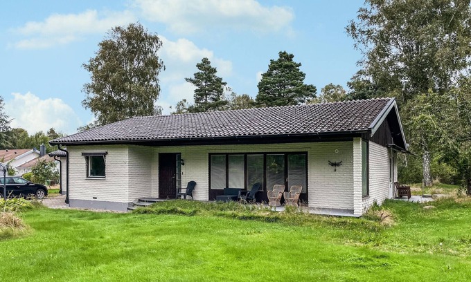 Tvaaker House | Cozy home in Tvååker with WiFi