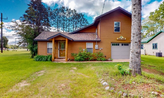 Mercer House | Cozy home located near Lakes & Trails equipped with WIFI & a Gas Grill