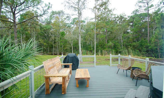 St. Cloud Apartment | Cozy homestead "shack" centrally located between the Theme Parks and the coast.
