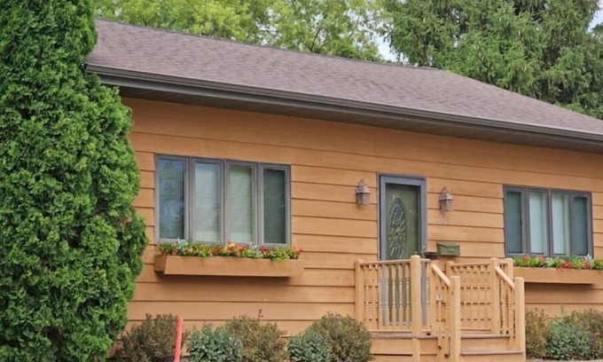 Oshkosh House | Cozy house in northwest Oshkosh