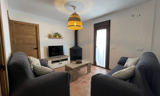 El Bosque Apartment | Cozy house in the center. With fireplace, terrace, kitchen.