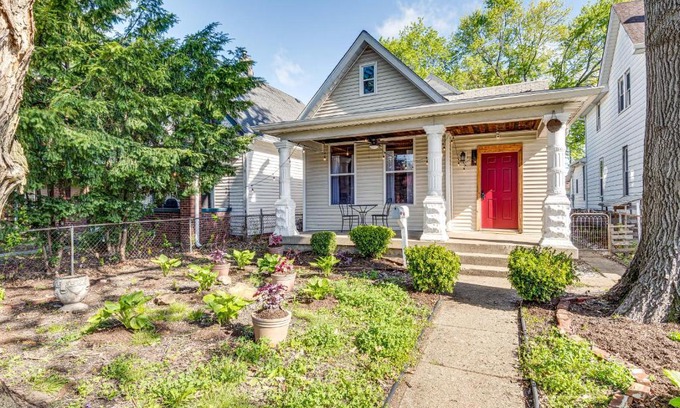 Fountain Square House | Cozy Indianapolis Vacation Rental with Micro Farm!