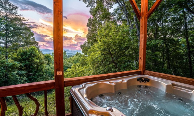 Franklin Cabin | Cozy & kid friendly cabin w/million $ views, hot tub, game room, and fire pit!
