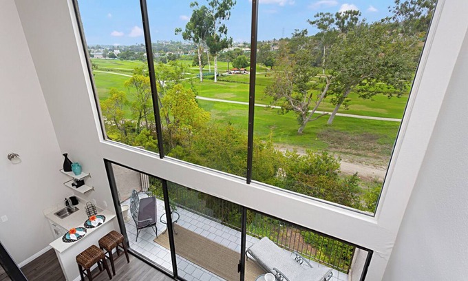 La Costa Condo | Cozy La Costa Condo
