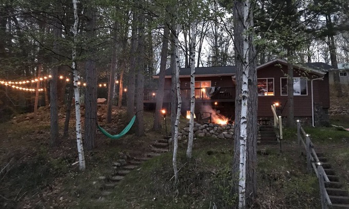 Elcho Cabin | Cozy Lake House