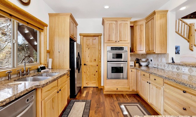 Fawnskin Cabin | Cozy Lakeview Hideaway #2261