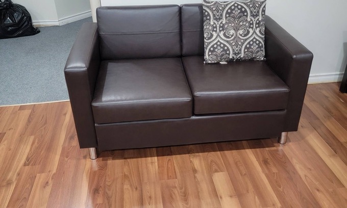 Southeast Edmonton House | Cozy legal basement- 5 minutes from different shops