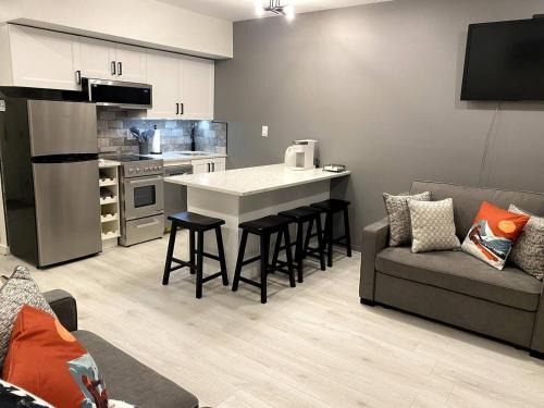 Lincoln Apartment | Cozy Loon Mnt Escape-Free shuttle, Pool, Hot tub, River&Mnt Views