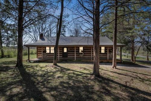 Murfreesboro House | Cozy Lux Cabin With Game Room