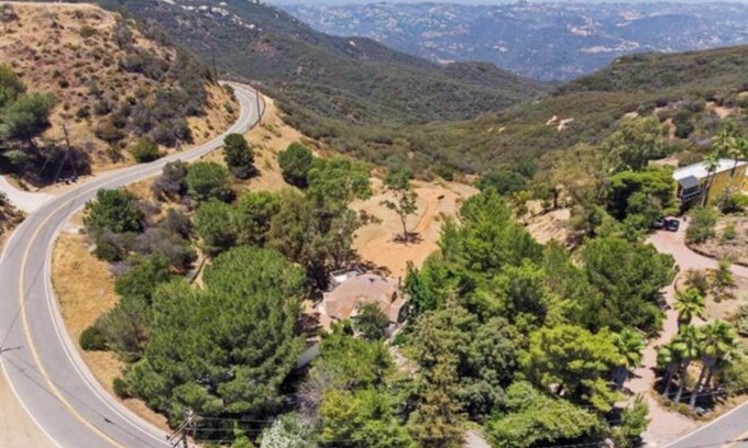 Topanga House | Cozy Mallard RV. Light, bright and inspiring trailer amongst the Pine trees.