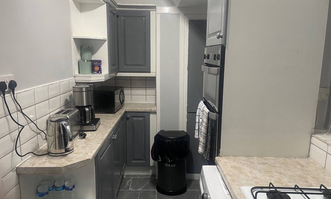 Failsworth House | Cozy Manchester House With 3 Bedrooms