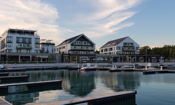 Innisfil Condo | Cozy, Modern 2-Bedroom Apartment at Friday Harbour Resort