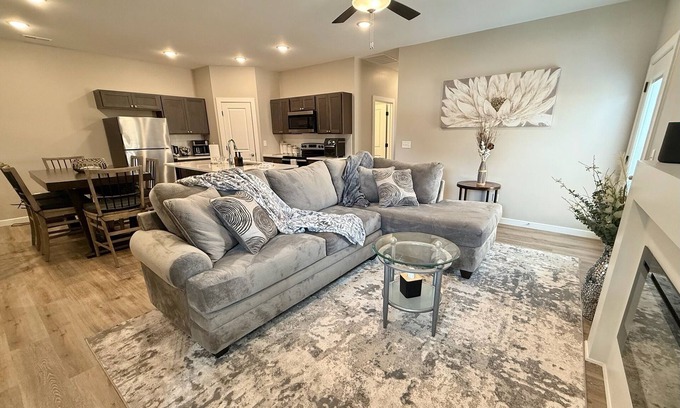 Valley Center House | Cozy Modern Haven w/Fireplace & Open Kitchen