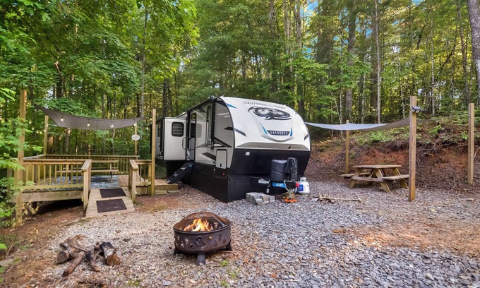 Ellijay House | Cozy Mountain Retreat