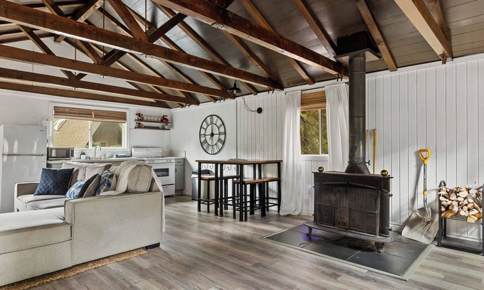 Green Valley Lake Cottage | Cozy Mountain Cottage Hideaway