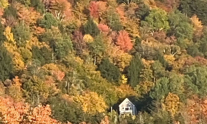 Granville House | Cozy mountain-view retreat abutting the National Forest with views from deck