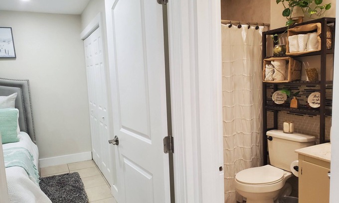 Country Club House | Cozy, neat and centrally located 1-bedroom town home