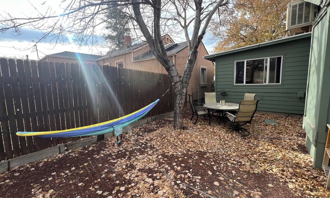 Berkeley House | Cozy neighborhood vibes in west Denver. Close to city, mountains, and shows!