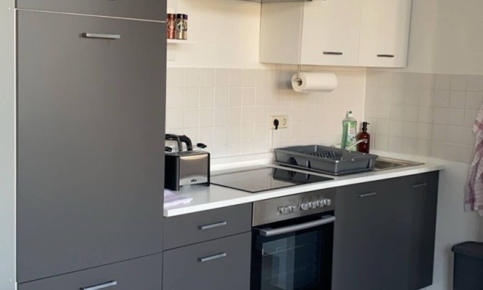 Kaßberg Apartment | Cozy old building apartment