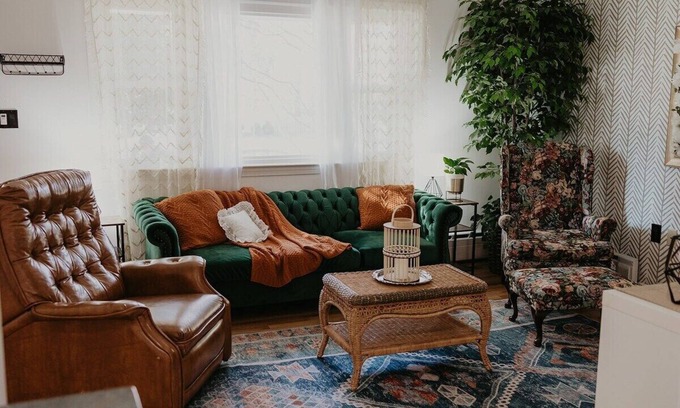 Potomac West Apartment | Cozy Pet Friendly w/Outdoor Dome close to Old Town