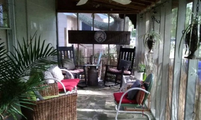 North Charleston Cottage | Cozy private, 2 Bedroom Cottage