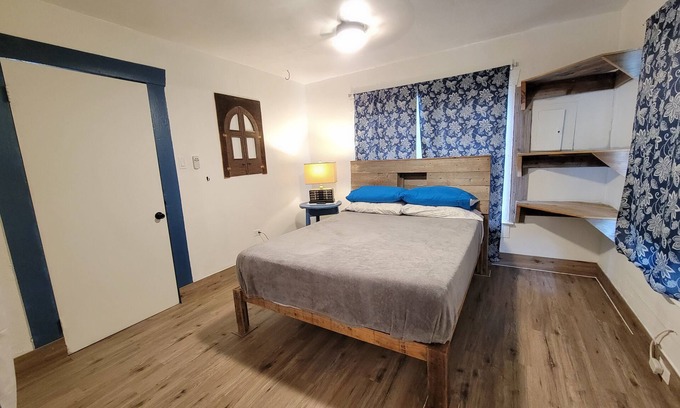 Denver Heights House | Cozy private cottage only 2 miles to downtown & ATT center