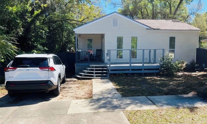 Myrtle Grove House | Cozy private home close to downtown, beach, military base, golf