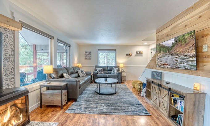 Garden Valley Cabin | Cozy remodeled cabin in Garden Valley