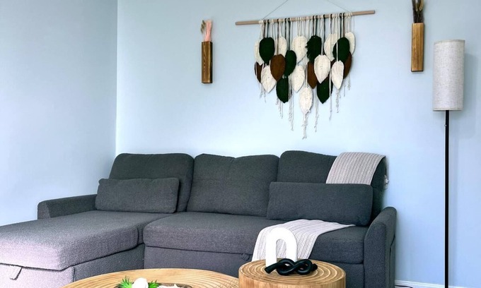 St. Augustine House | Cozy Retreat! Beach 12-Min, Old St. Aug 18-Min