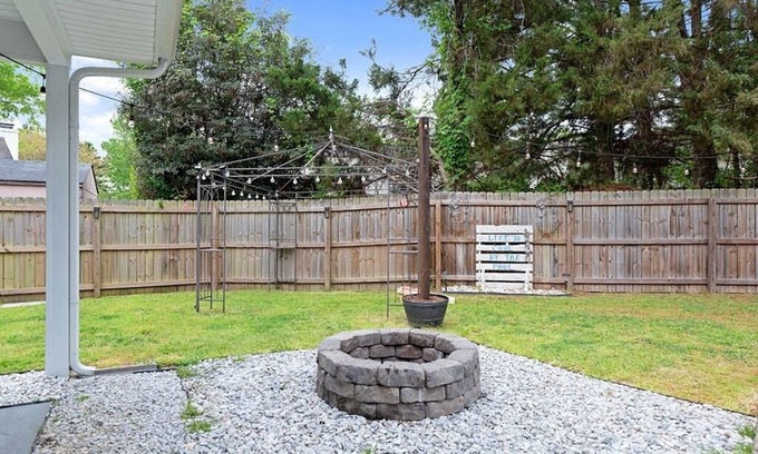 Northeast Raleigh House | Cozy Retreat with Pool - Your Home Away from Home by RedAwning