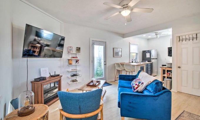Downtown Rochester Apartment | Cozy Rochester Gem Patio, Downtown Location!
