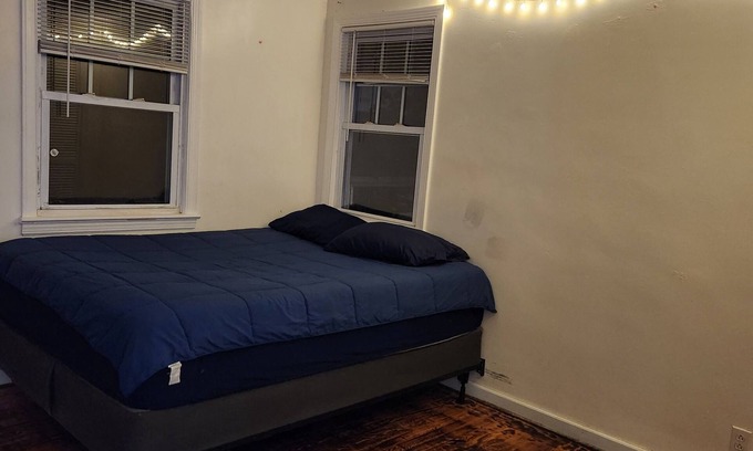 Linden House | Cozy room with a homely feel in Linden