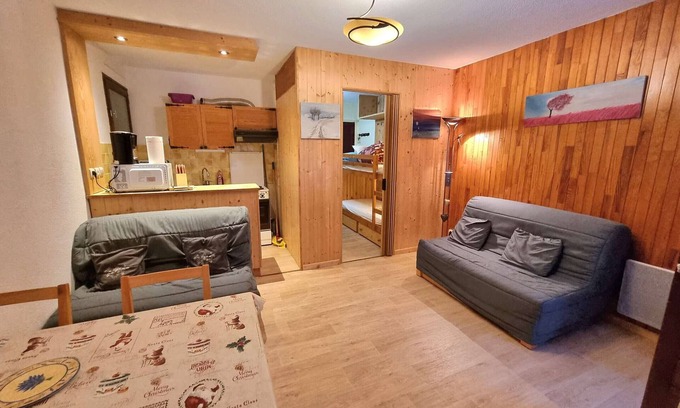 Saint-Michel-de-Chaillol Apartment | Cozy Studio for 4 - Ski/Randonnées - Terrace & Garden - Pet Friendly - Saint-Michel-de-Chaillol
