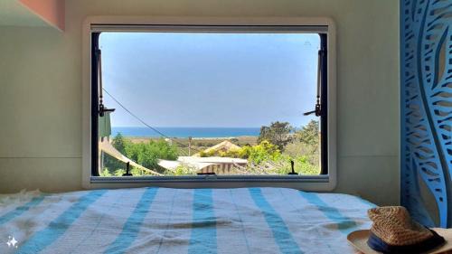 HaBonim House | Cozy Seaview Glamping Caravan