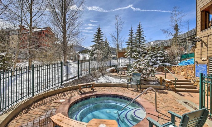 Winter Park Apartment | Cozy Ski-InandSki-Out Winter Park Resort Condo!