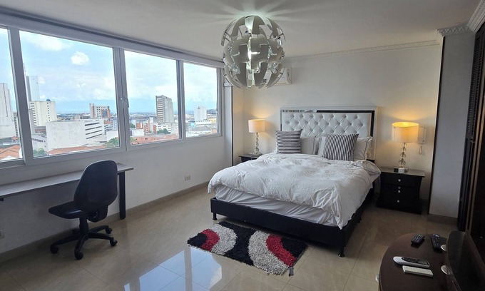 Cali Apartment | Cozy ski Penthouse on the Heart of Cali, City View & Mountain w/c all units.