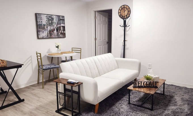 Niagara Falls Apartment | Cozy small one bedroom unit