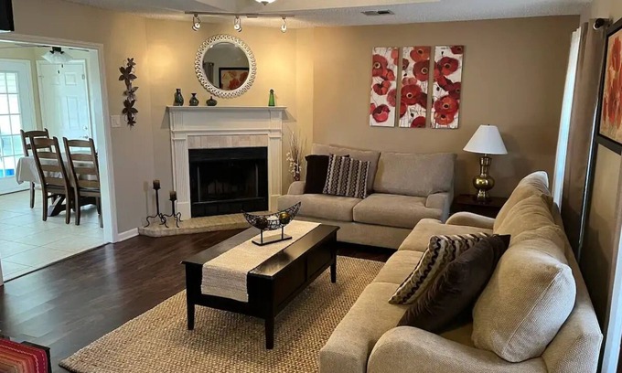 Prien House | Cozy South Home near Casinos
