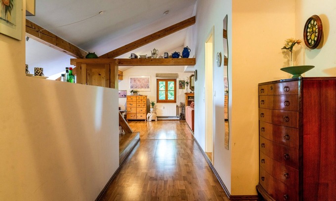 Munchen District Apartment | Cozy, spacious attic studio, only 24 KM from Munich center